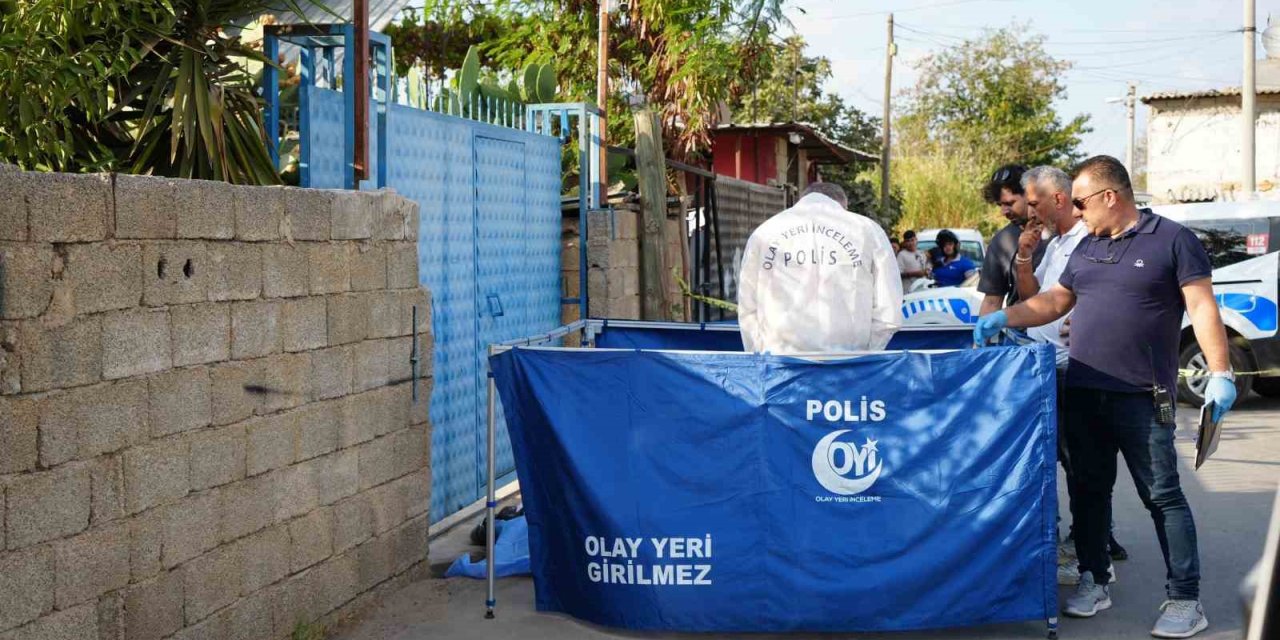Sokak ortasında yanında şırıngayla ölü bulundu