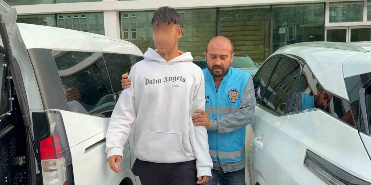 Yüzüğü zorla aldığı için tutuklandı