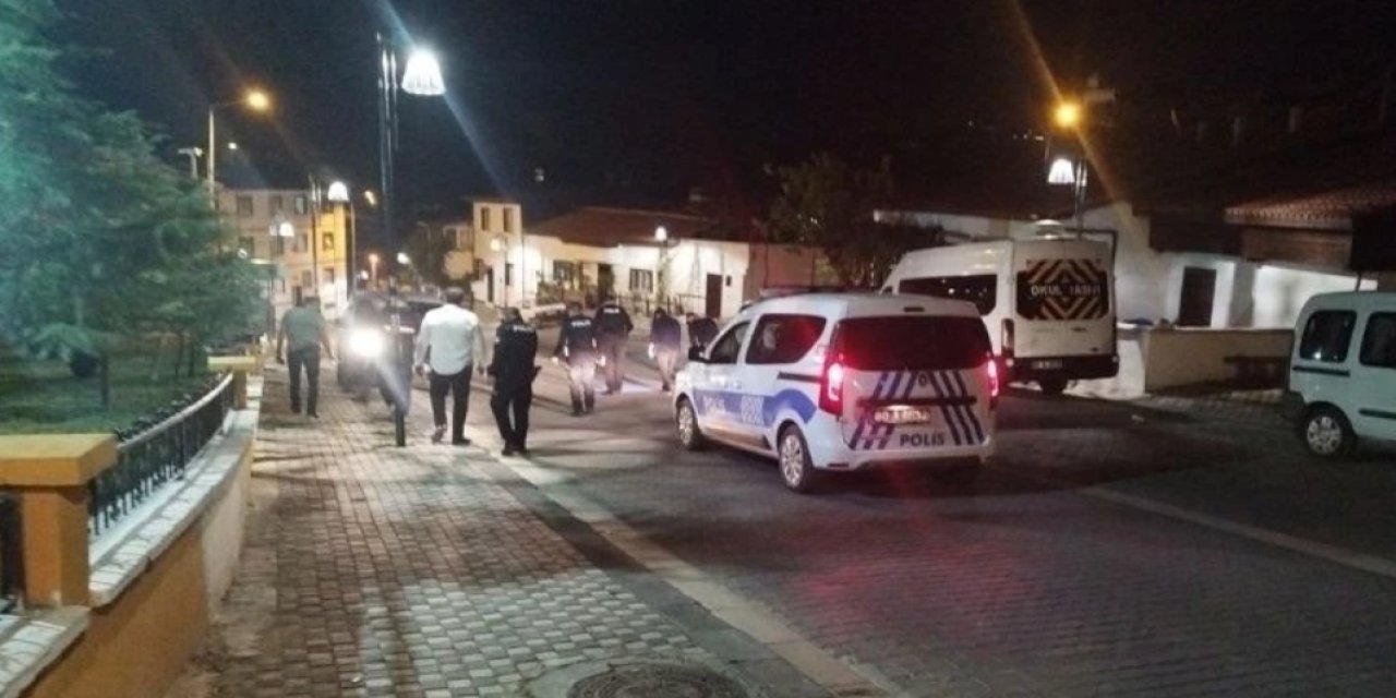 Yürürken sırtından vuruldu, hastanede yaşam mücadelesi veriyor