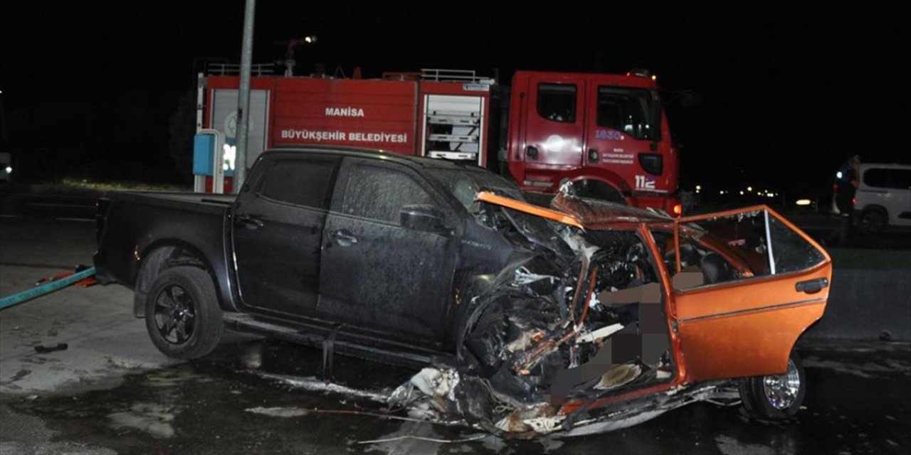 Feci kazada 5 kişi hayatını kaybetti!