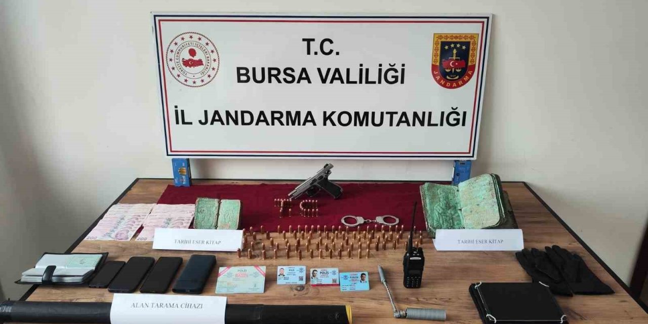 Tarihi incil ve tevratı 5 milyon dolara satacaktı!