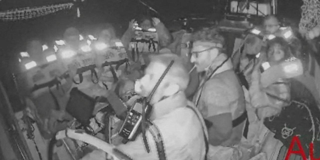 İsrail'in soykırım ordusu, gemileri yasadışı şekilde ele geçirmeye başladı