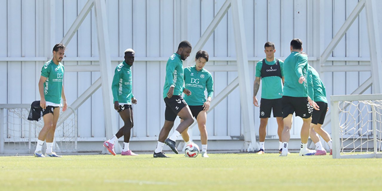 Konyaspor Kasımpaşa deplasmanına hazır