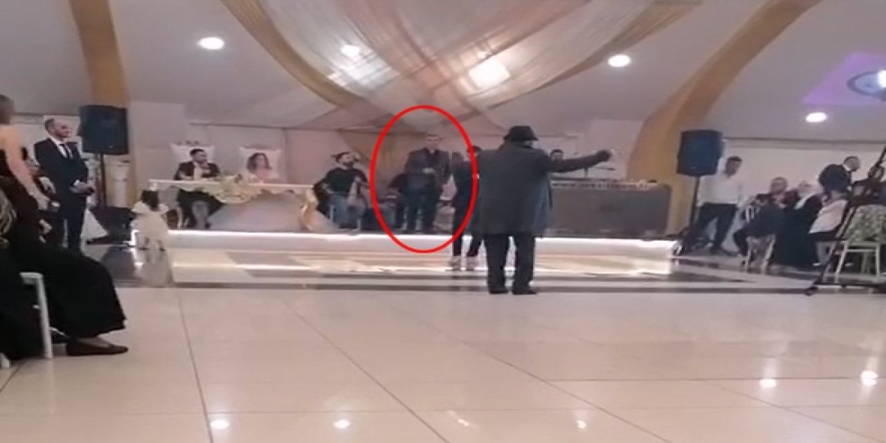 Sahnede kalp krizi geçiren sanatçı hayatını kaybetti