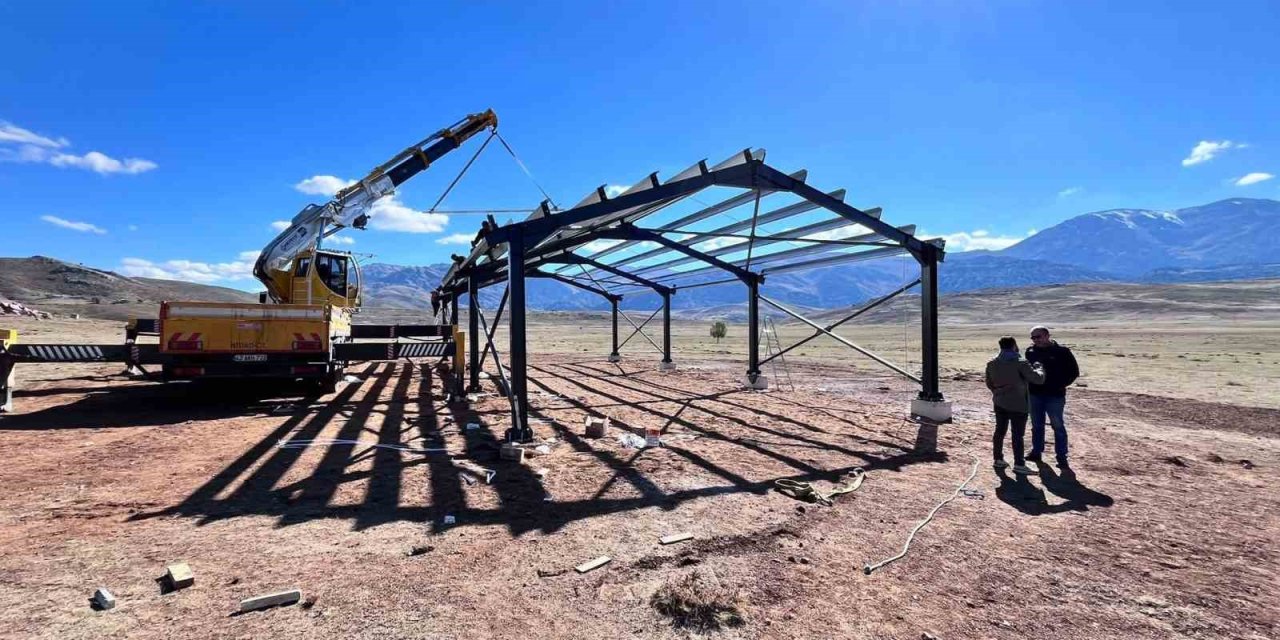 Konya Bozkır’da hayvan refahı merkezleri incelendi