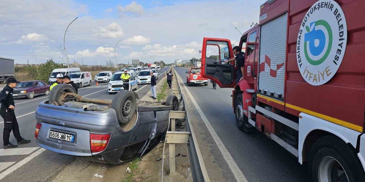 Kontrolden çıkan otomobil takla attı