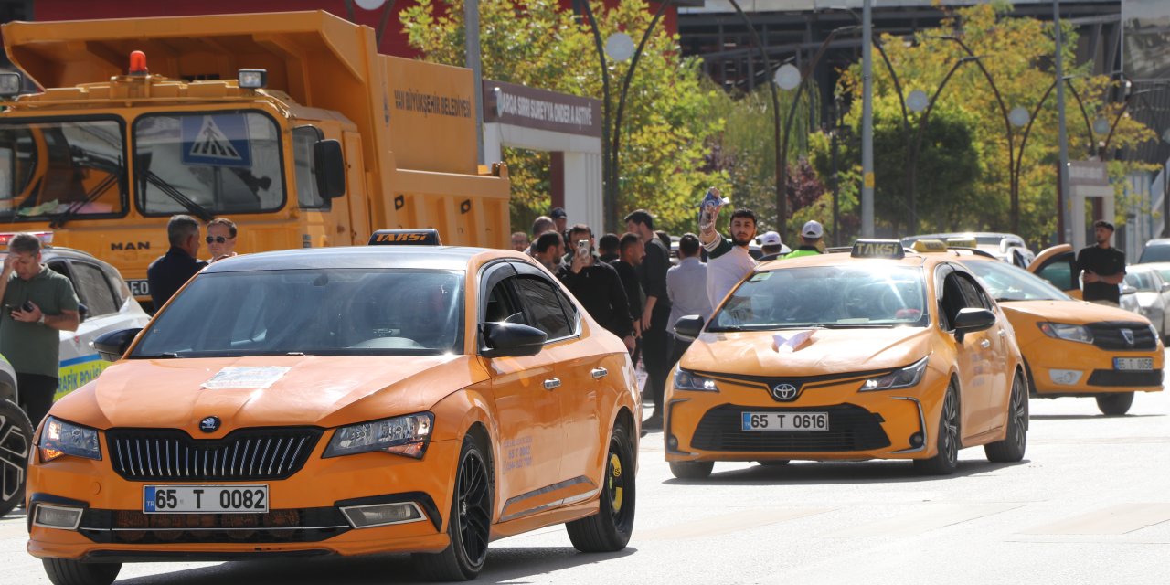 Rojin için kornalı eylem