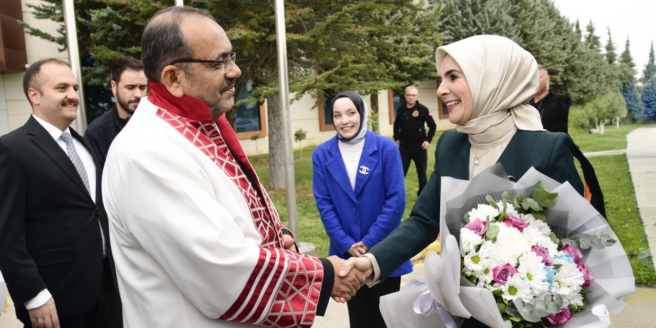 Konya Teknik Üniversitesi’nde akademik yıl, Bakan Göktaş’ın katılımıyla açıldı