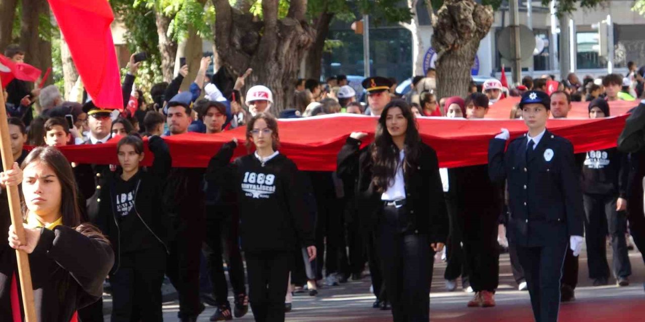 Konya’da 29 Ekim kutlamaları