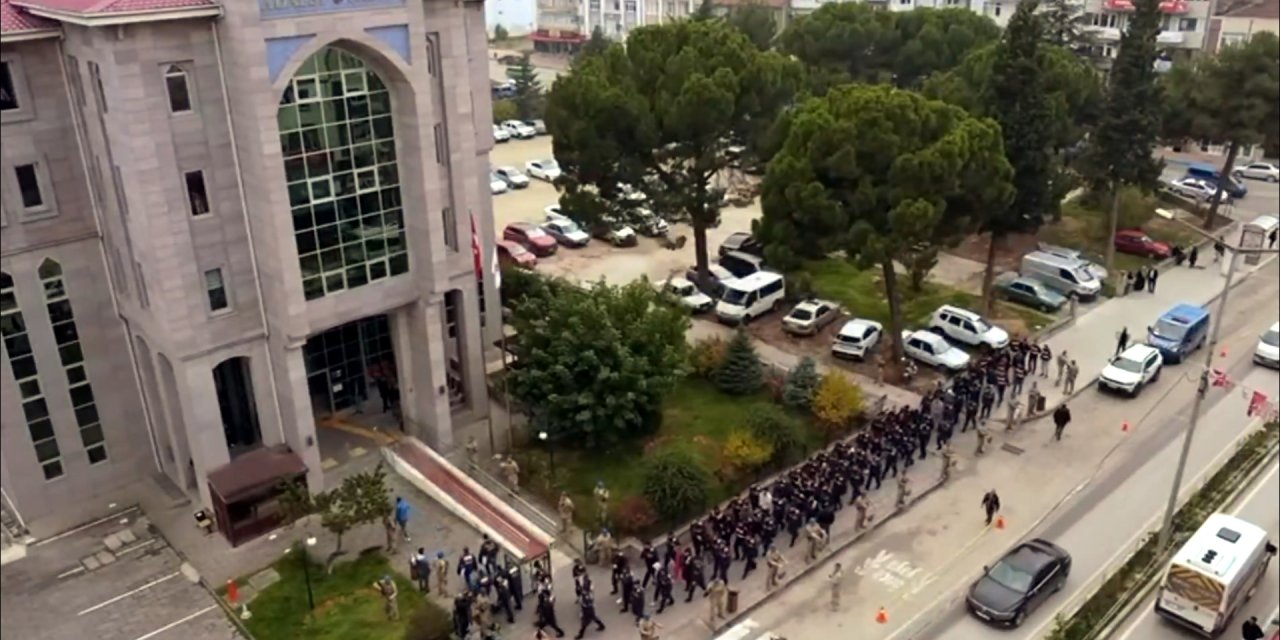 6 ilde siber suç operasyonu: 30 tutuklama