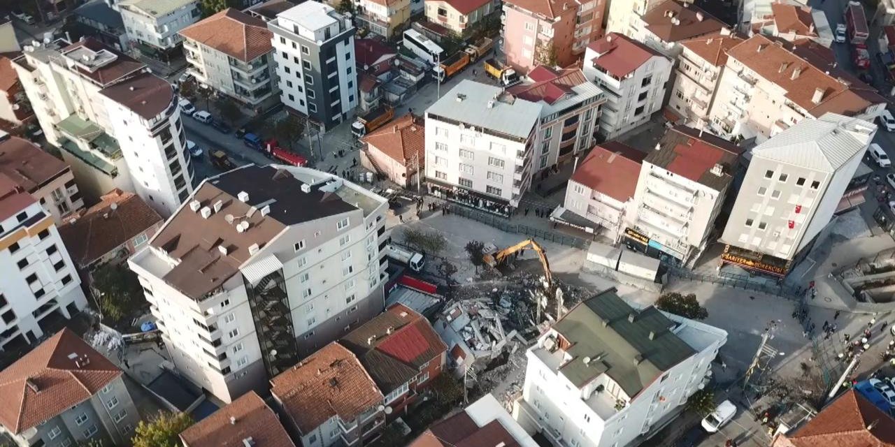 Gebze'de 16 bina tahliye edildi: Zemin analizi yapılıyor