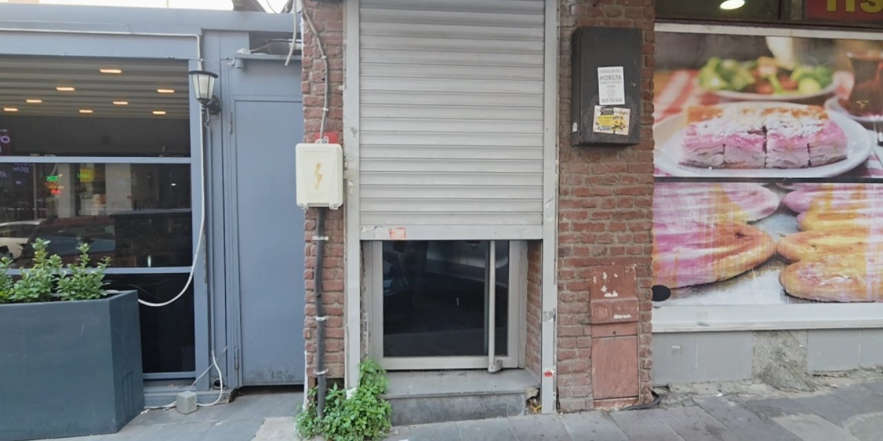 Kafede sipariş nedeniyle tartıştığı eski iş arkadaşını bıçakla öldürdü