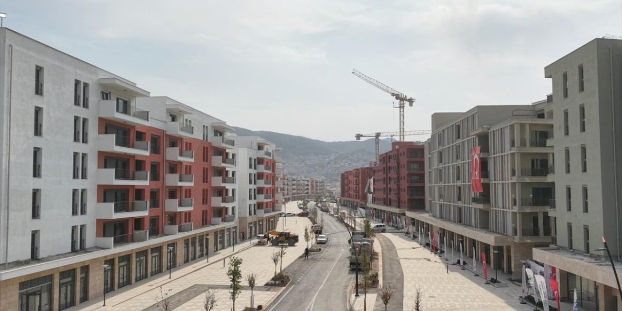 Hatay'da 930 deprem konutunun hak sahipleri belirlendi