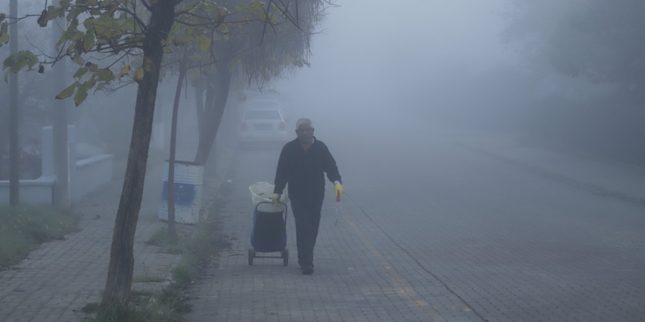 Yoğun sis; 30 metreye düştü