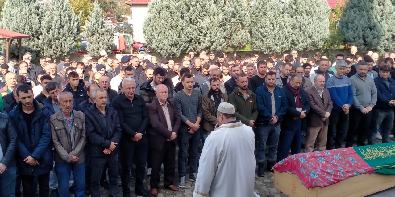 Patpatın çarptığı 2 yaşındaki Eslem öldü