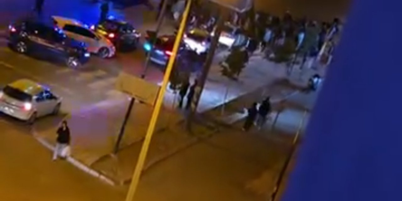 Yolun karşısına geçerken motosikletin çarptığı yaya öldü