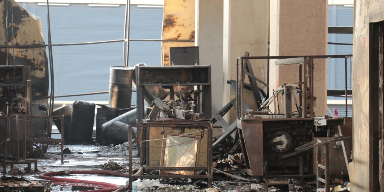 Kocaeli'ndeki fabrika yangına ilişkin 11 şüpheli gözaltına alındı