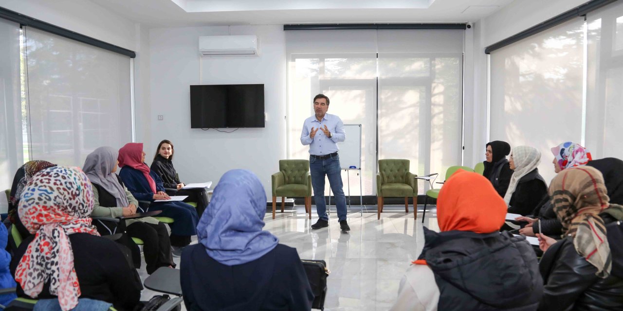 Konya’da DOSD Meram velilerine psikolojik destek programı