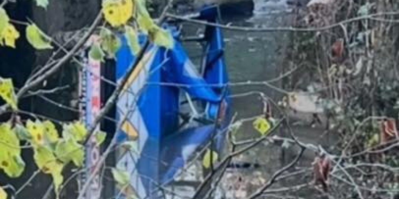 Tekerleği kopan tarım aracı dereye düştü: 1 ölü, 1 yaralı