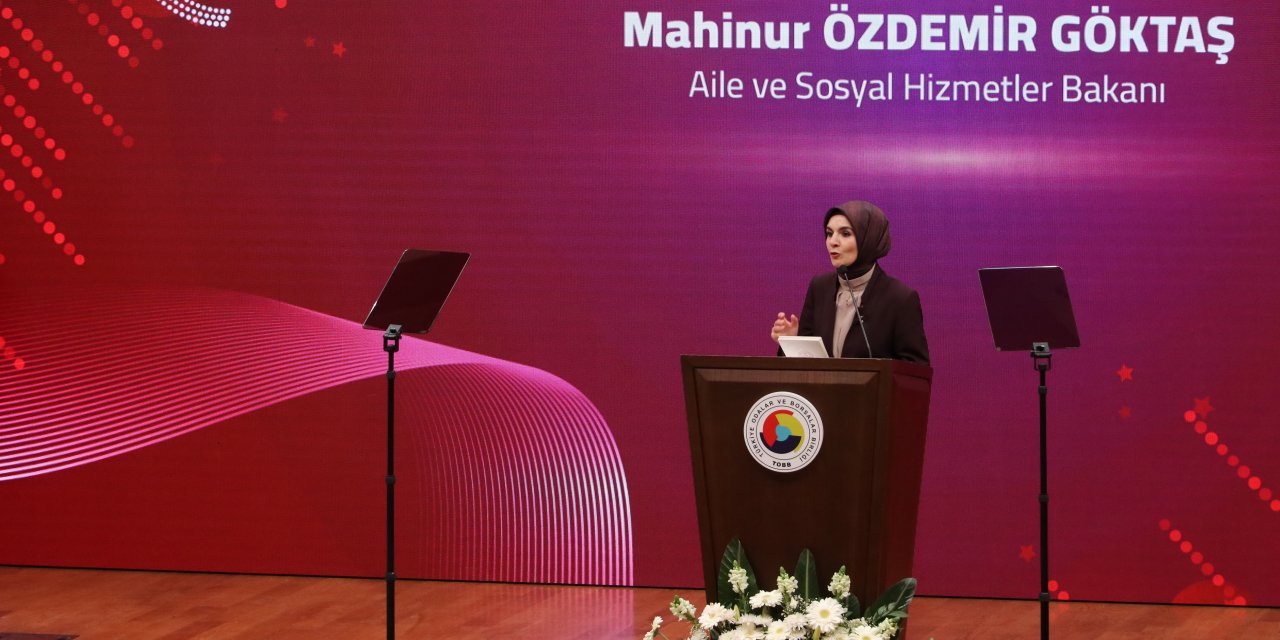 Bakan Göktaş: İstihdamda yer almayan 4 bin 500 genç kadına ulaştık