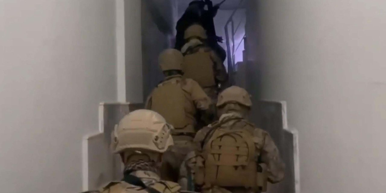 İzmir ve İstanbul'da FETÖ operasyonunda 9 şüpheli yakalandı