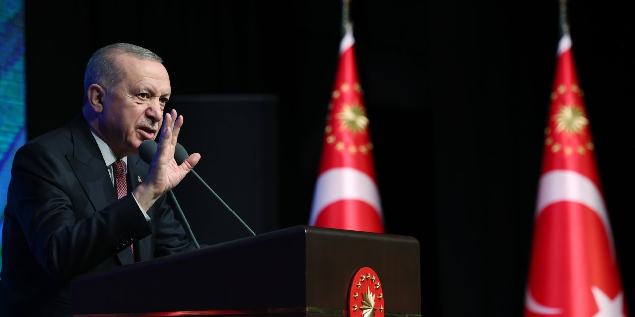 Cumhurbaşkanı Erdoğan: Geleceğimiz açısından alarm zilleri çok yüksek sesle çalıyor