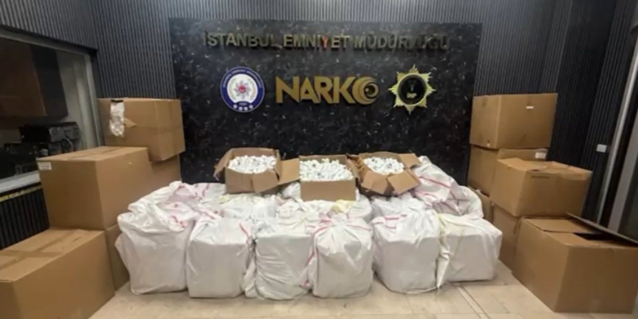 İzmir, Ankara ve İstanbul'da 1 milyon 913 bin uyuşturucu hap ele geçirldi