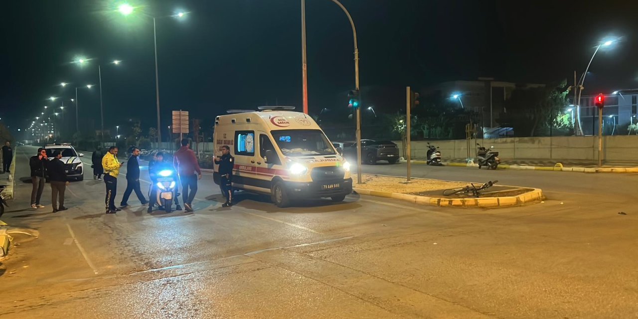 Otomobil bisiklete çarptı; 1 ölü