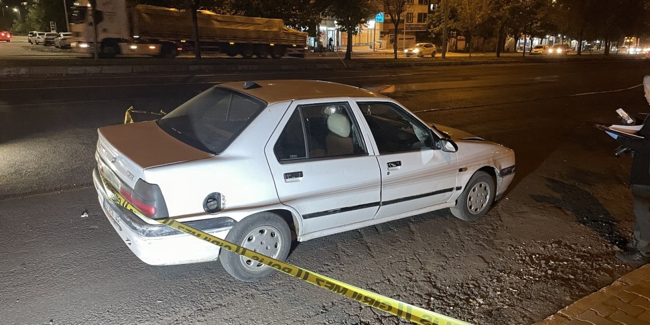 Otomobilin çarptığı yaya öldü