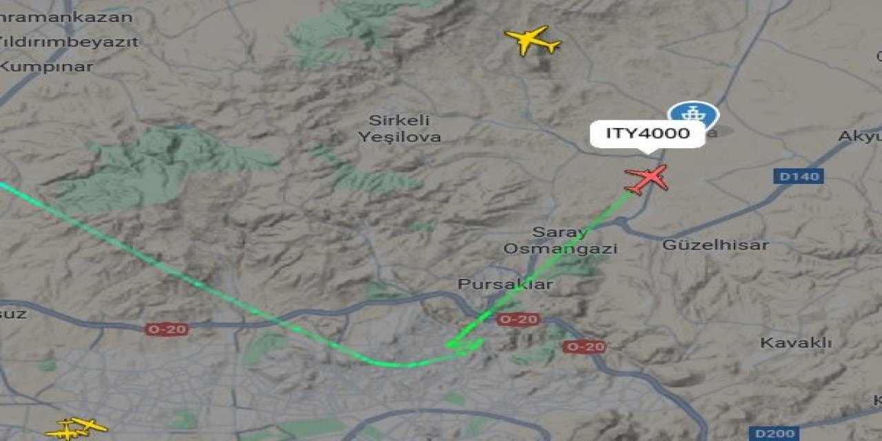 Papa'nın uçağı en çok takip edilen uçuş oldu