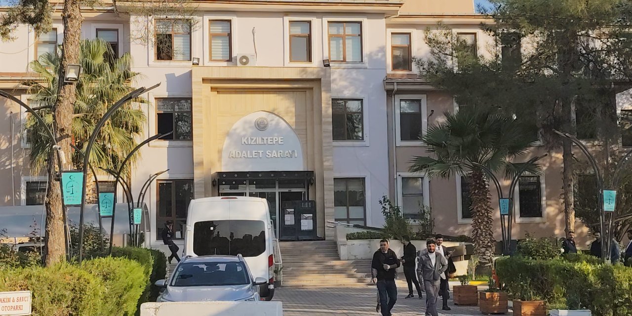 Üç kişilik ailenin ölü bulunması ile ilgili bir gözaltı daha