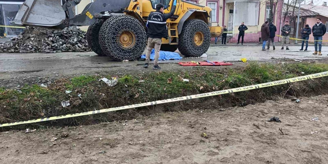 Yolun karşısına geçmek isterken... Emekli imamın feci sonu