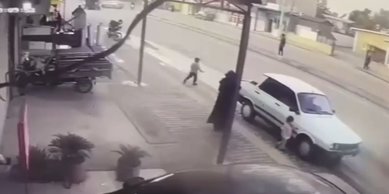 Yolun karşısına koşan 5 yaşındaki çocuğa kamyonet çarptı