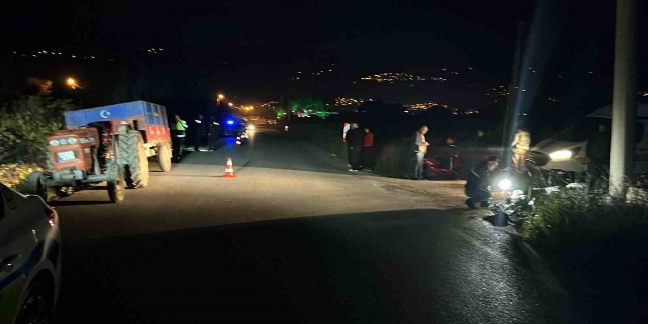 Motosiklet ile traktör çarpıştı: 1 ölü