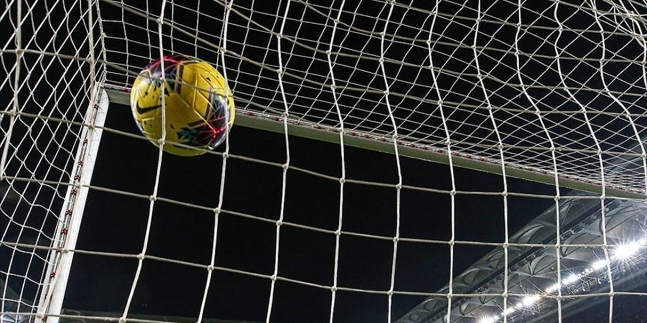 Süper Lig'de 15. haftanın perdesi kritik maçla açılacak