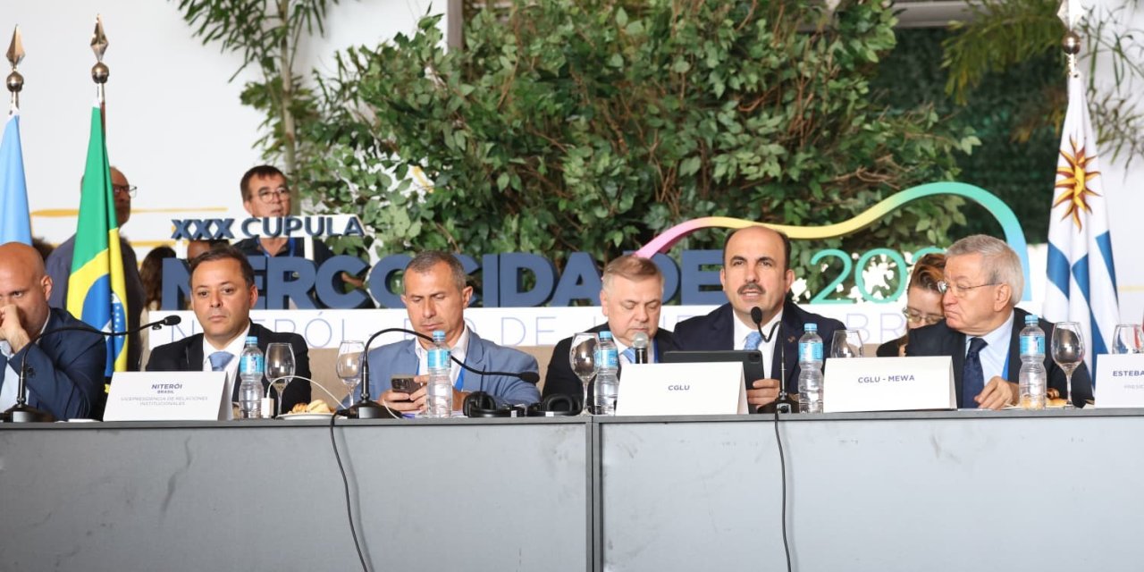 Başkan Altay, UCLG Mercociudades Zirvesi’nde... "Bayrağı daha ileriye taşıyacağız"