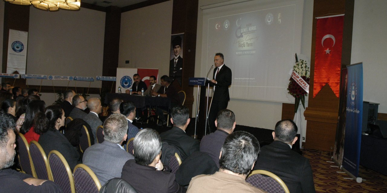 Türk Eğitim Sen Konya’da Ali Köç güven tazeledi