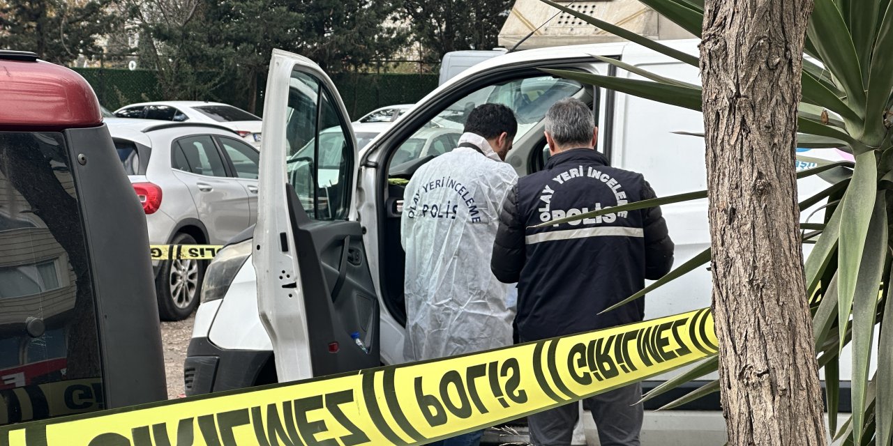 Maltepe’de kargo çalışanı araç içerisinde ölü bulundu