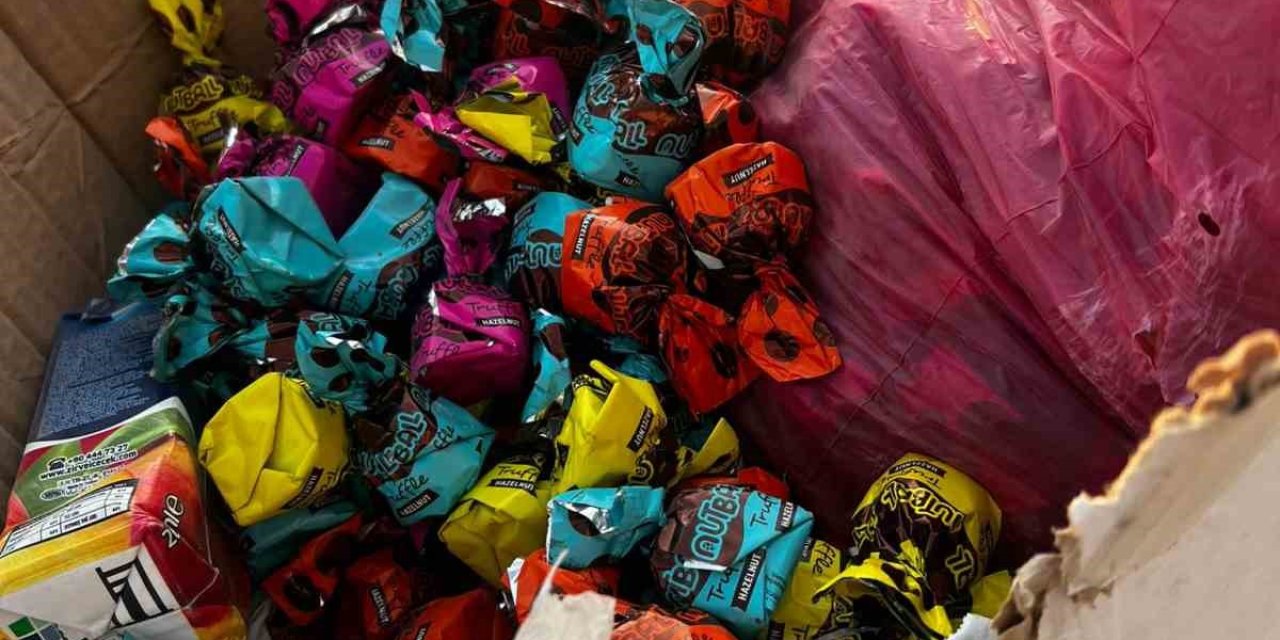 2 ton cips ve çikolata imha edildi