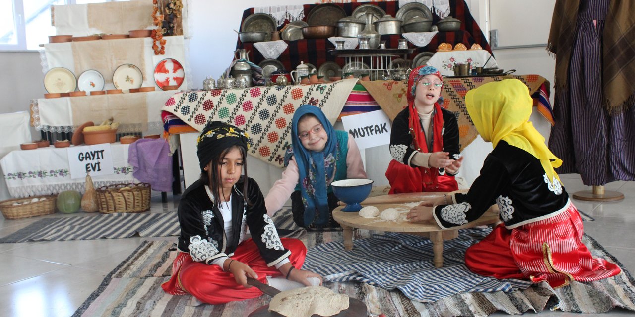 Osman Benliler İlkokulu’nda önemli sergi