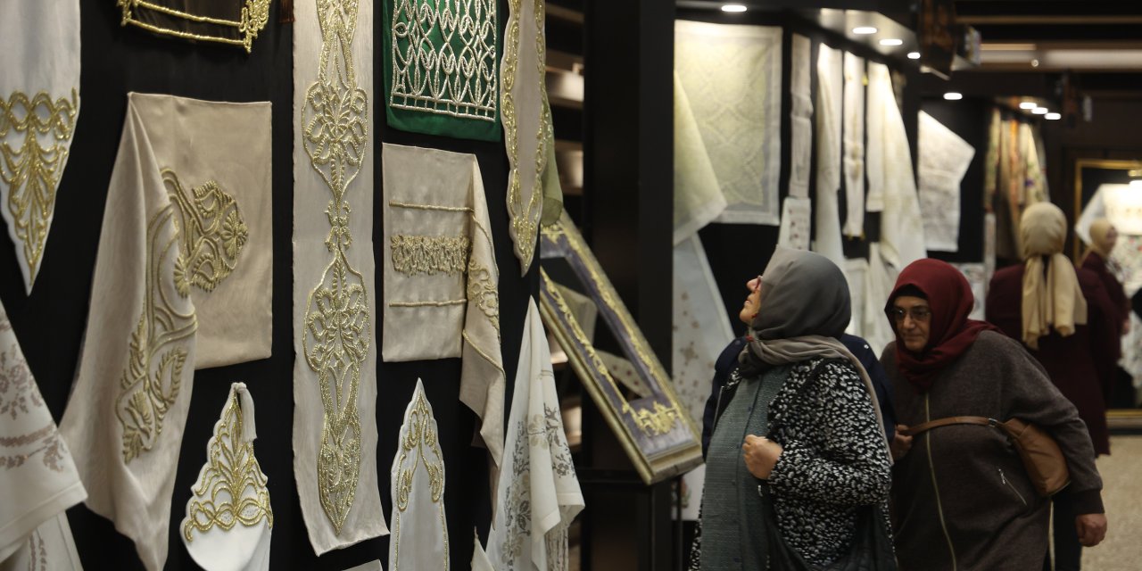 Konya'da Altın Dokunuşlar Sergisi'ni ziyaret eden kişi sayısı açıklandı