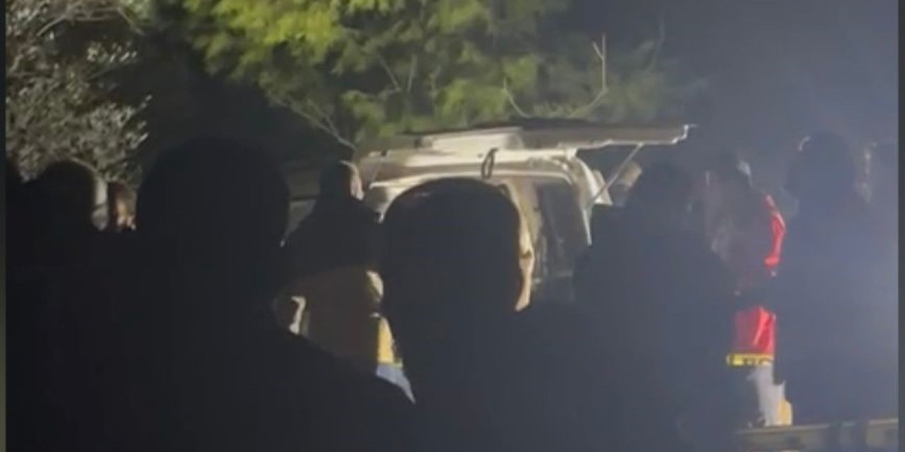 Cinayet mi yoksa intihar mı? Mezarlıkta park halindeki araçta iki genç ölü bulundu