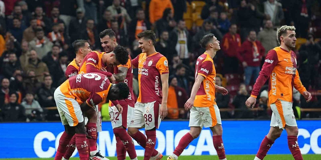 Galatasaray ligde 5 maç sonra kalesini gole kapadı