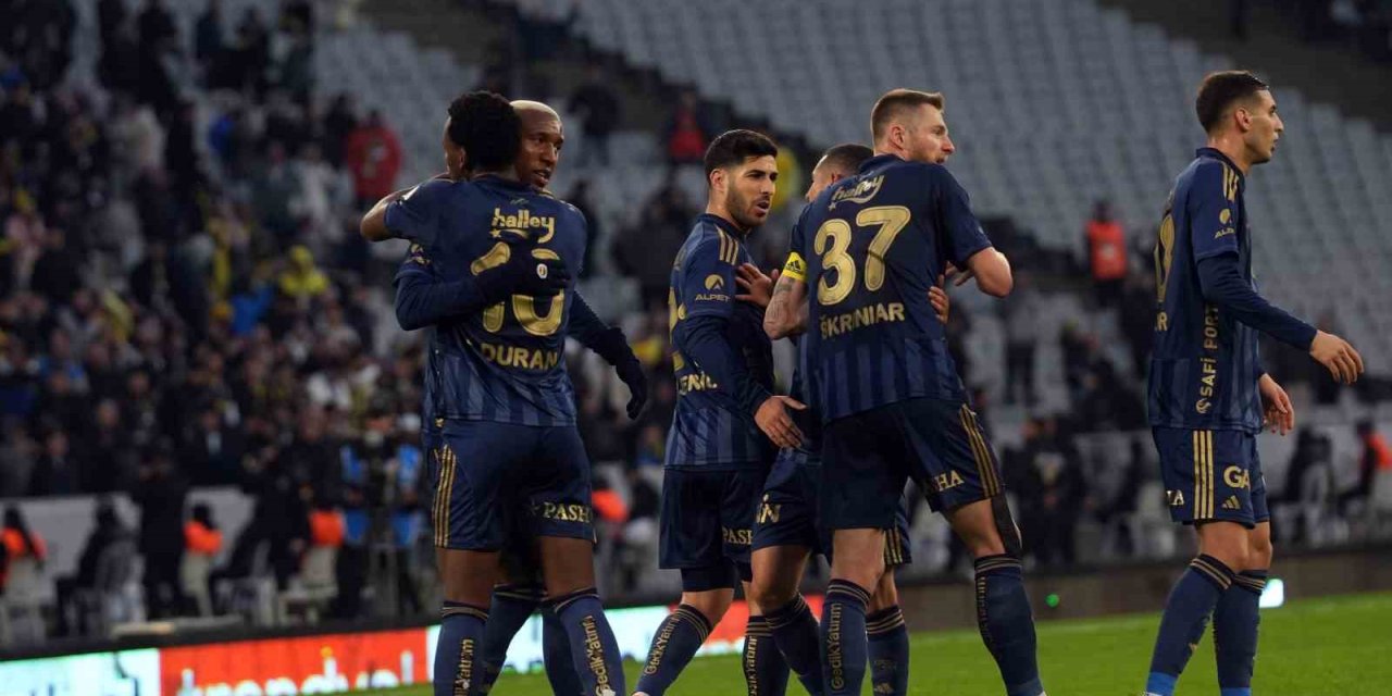 Fenerbahçe’de kupa hedefi Beşiktaş derbisini kazanmak