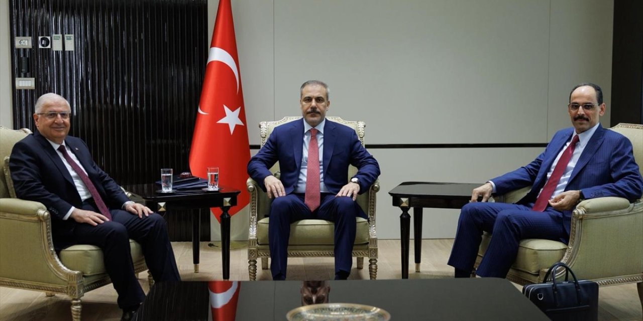 Bakanlar Fidan ve Güler ile MİT Başkanı Kalın'dan Suriye'ye kritik ziyaret