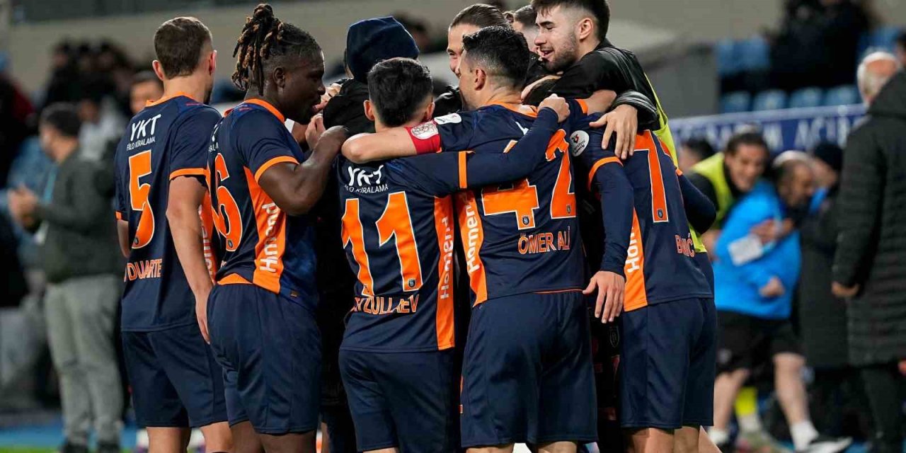 Başakşehir, Gaziantep FK'yi 5 golle geçti