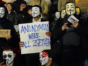 Anonymous outs US senators, mayors as hate group members