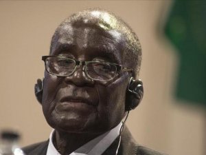 Zimbabwe ruling party moves on Mugabe succession