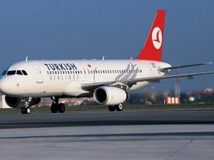 Turkish Airlines plane diverted after bomb threat