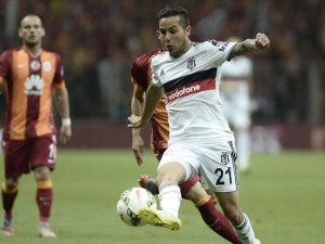 Football: Istanbul derby fever in Turkish Super Lig